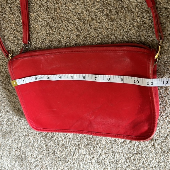 Genuine Leather Red Crossbody Vintage Basic Bag Made in Hong Kong Women’s Travel - Picture 16 of 16